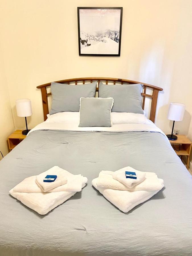 Private Near Airport - Free Parking - 01 Alloggio in famiglia